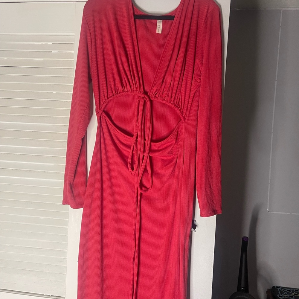 Elegant Red Long Sleeve Dress